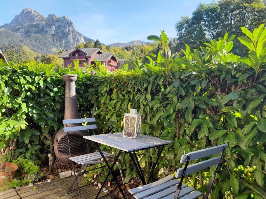 Rez De Jardin / Pieds Des Pistes Διαμέρισμα Bernex Εξωτερικό φωτογραφία